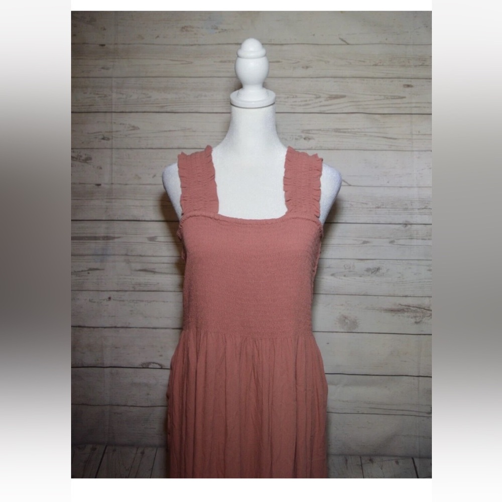 Aerie Size Medium Dress Tiered Flirty Shoulder Sleeveless Terracotta Midi